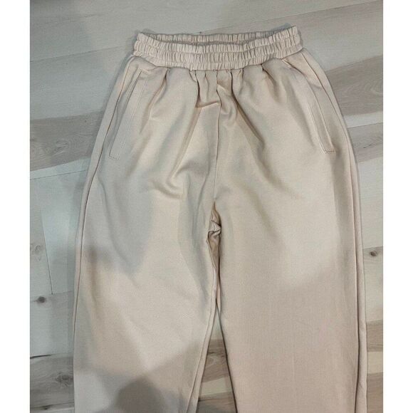Naked Wardrobe Neutral Oatmeal Beige Oversized Pull On Joggers Sweatpants Fall - Picture 3 of 7